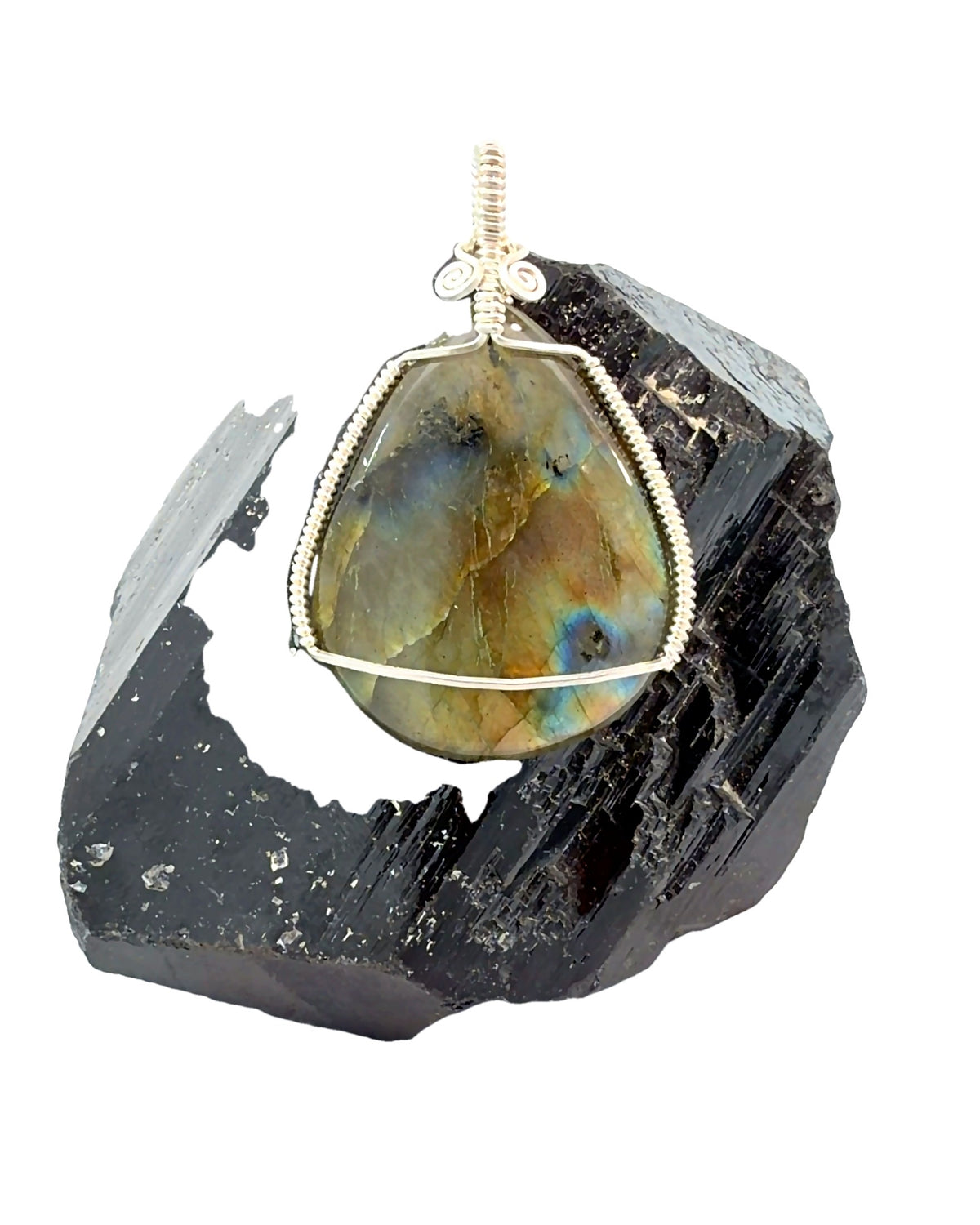 Wire-Wrapped Pear Labradorite Pendant in Silver