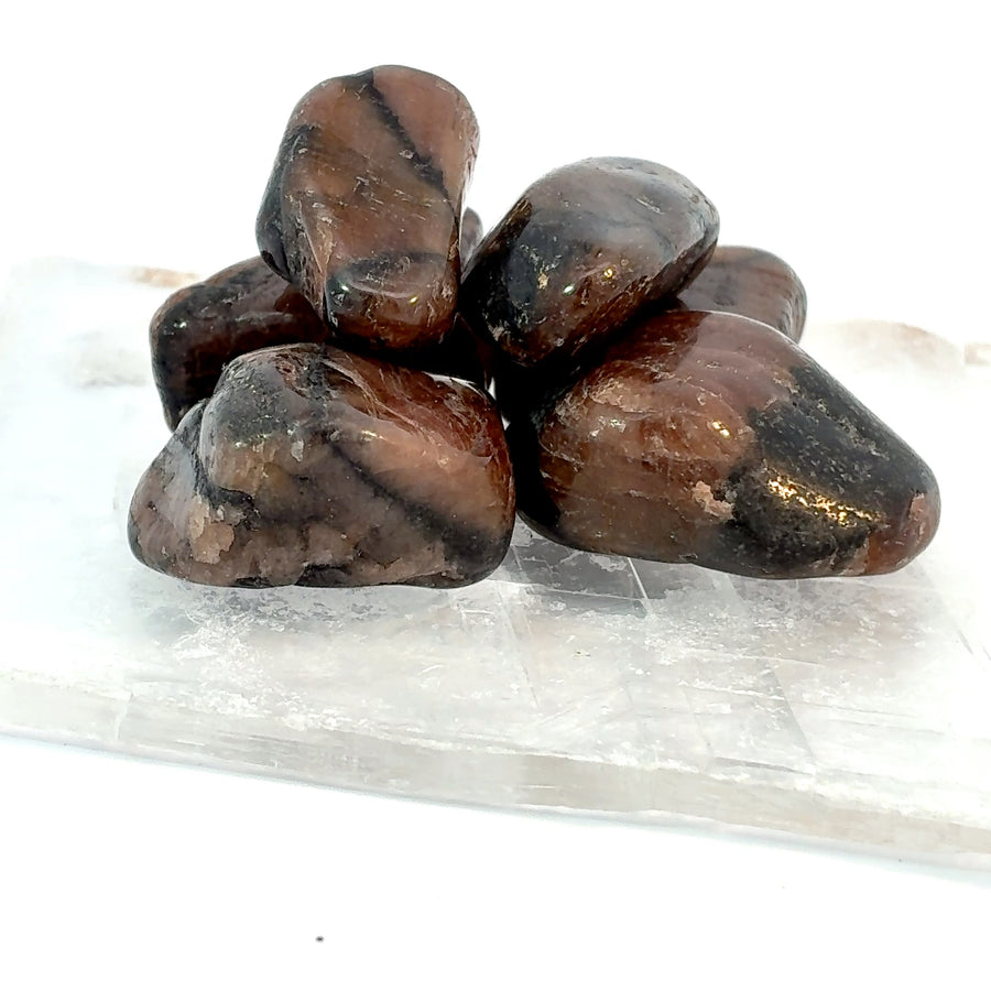 Tumbled Andalusite