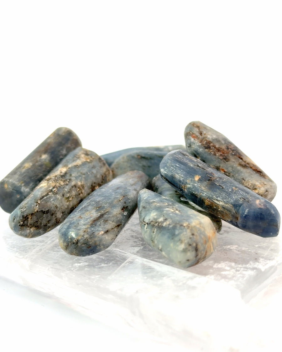 Tumbled Kyanite