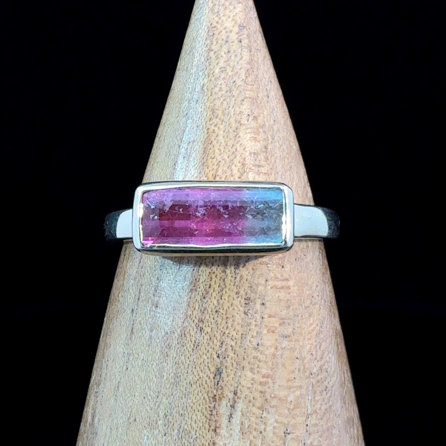 Natural bi-color pink and green tourmaline ring in solid 14K gold, rectangular gemstone, size 7.5 fine jewelry.