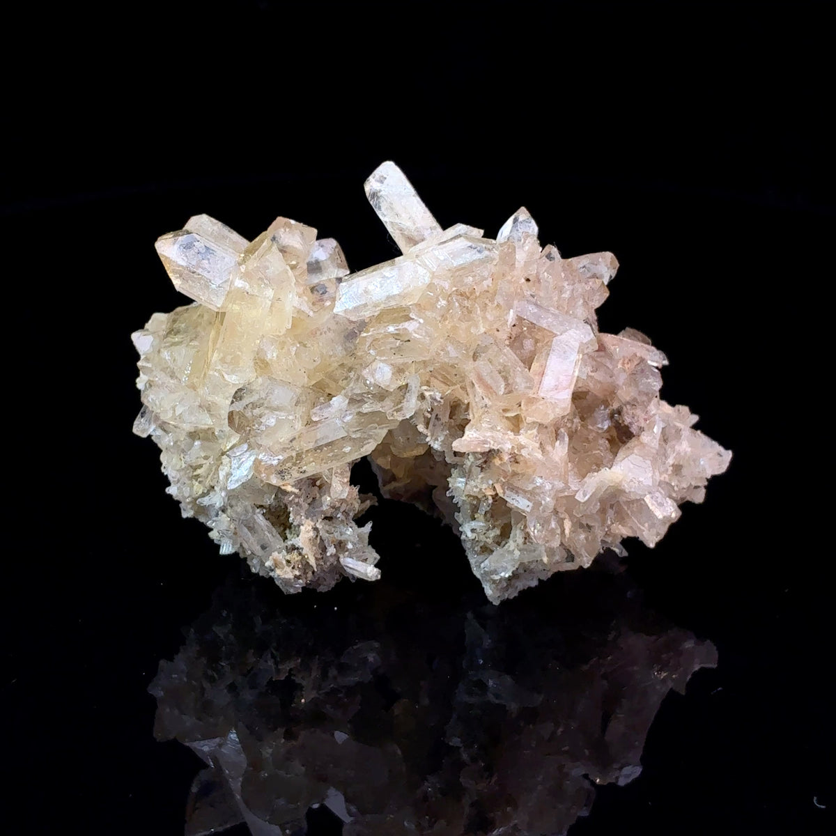 Natural barite crystal cluster from Nevada USA, 39.6 gram mineral specimen measuring 49 x 32 x 33 mm