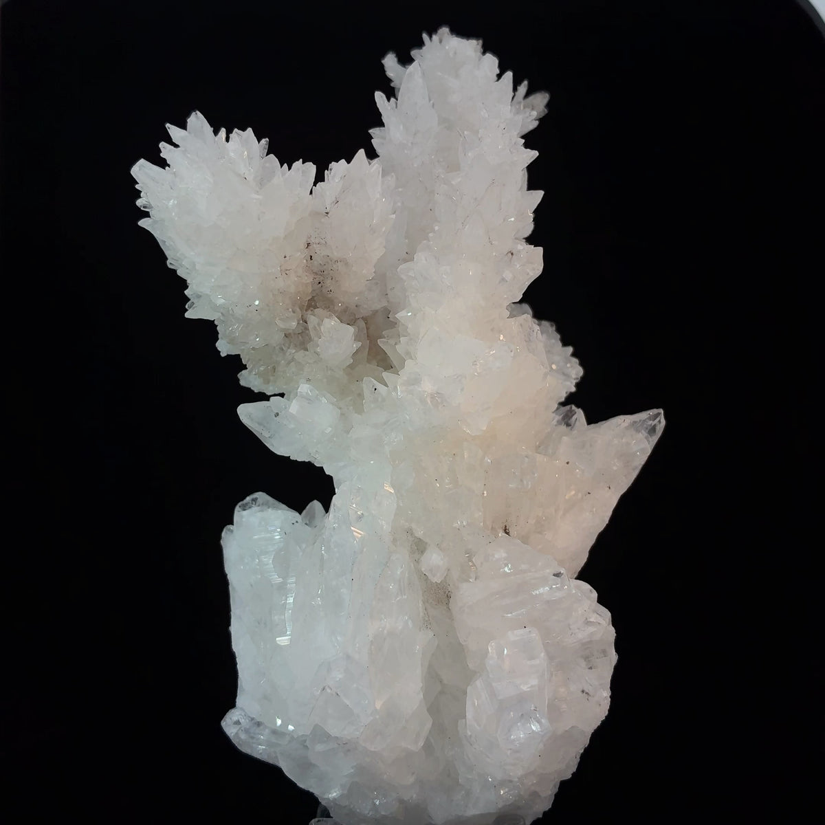 Natural white aragonite crystal specimen from Mexico, 222 grams, measuring 115 x 71 x 62 mm